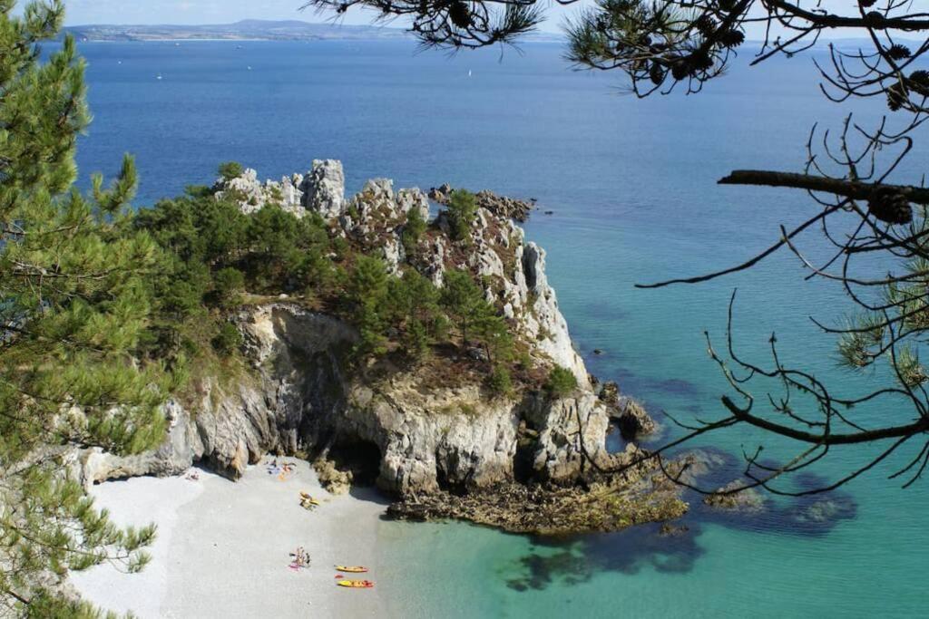 Unique Et Insolite, Chambre Privee - La Caloge De Kastell Dinn Κροζόν Εξωτερικό φωτογραφία